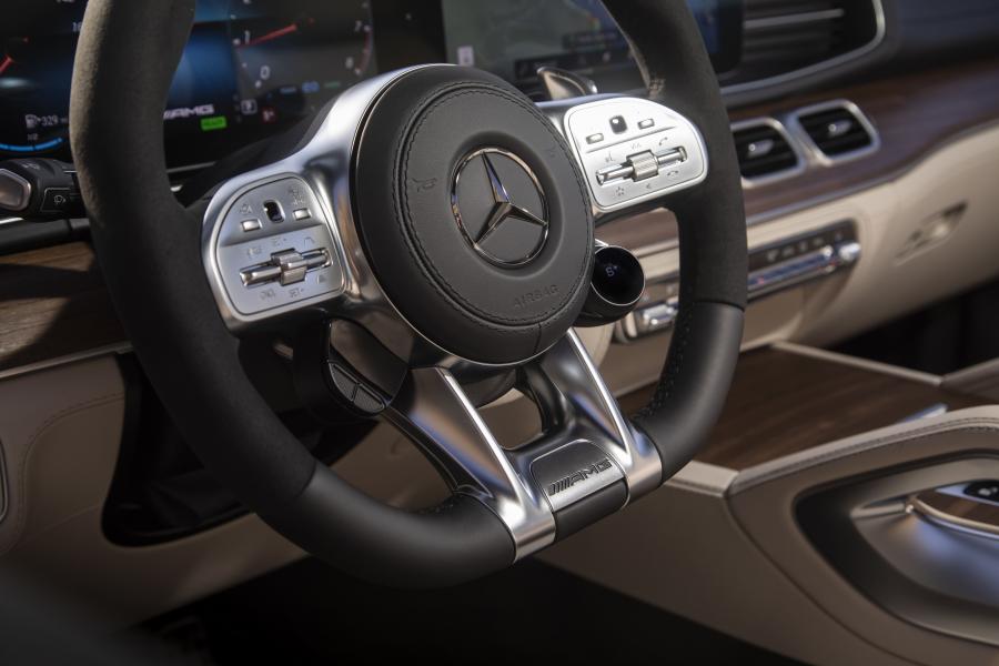 Детали интерьера Mercedes-AMG GLS63 4Matic+ (X167) 2020 года  (NA) (фото 52 из 89)